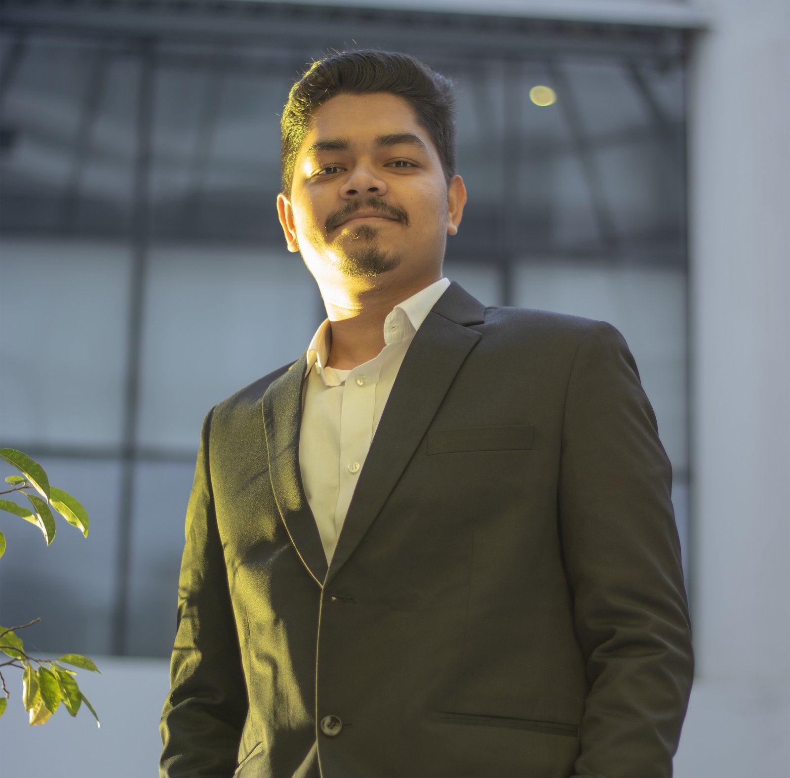 Omeo Rahman Munna, Graphic Designer